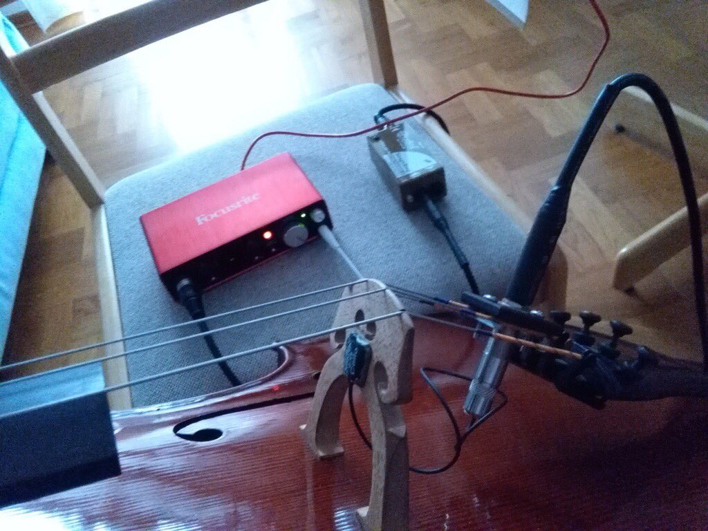 Magdalena Chudy (Warsaw, Poland) processing cello via <a href="/Bitwig/">Bitwig</a> and streaming via Jack, Butt + IceCast ...