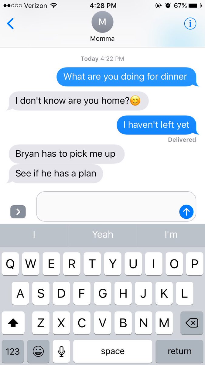 calleywomack's tweet photo. Coming home from college be like: https://t.co/TvEuWHXCc2