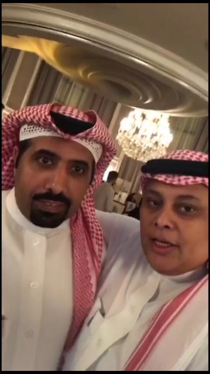 rawandmeetups's tweet photo. نشكر الاستاذ محمد السهلي مدير العلاقات العامة بالغرفة التجارية بالمنطقة الشرقية (@AsharqiaChamber) على حضوره ودعمه لـ #لمّة_روند. https://t.co/WqSfjdHcwi