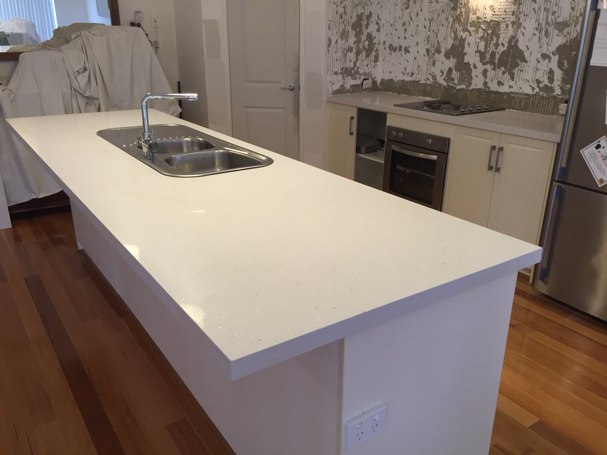 LifeStoneTops's tweet image. Barbecue area and kitchen tops done in Glacier Pearl. #GlacierPearl #StoneOverlay #KitchenTops #BarbecueAreaTops