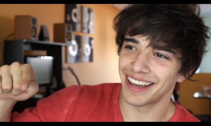 renaftserrano's tweet photo. rt por la sonrisa 
#JulianSerrano #Serranistas #KCAArgentina https://t.co/BIZfAuc0p9