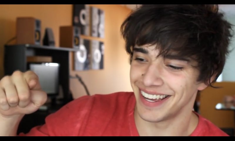 renaftserrano's tweet photo. rt por la sonrisa 
#JulianSerrano #Serranistas #KCAArgentina https://t.co/BIZfAuc0p9