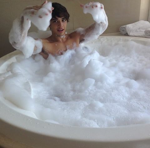 renaftserrano's tweet photo. @js_anabella #JulianSerrano #Serranistas #KCAAargentina https://t.co/YWGcFfOjPV