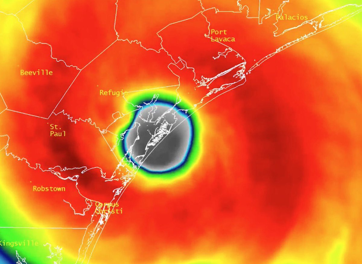 lisandrorosales's tweet photo. #Harvey se ha convertido en hurracan categoría 4 y h entrado a tierra firme en Texas con vientos de 200 km x hr https://t.co/L9GHEGZybg