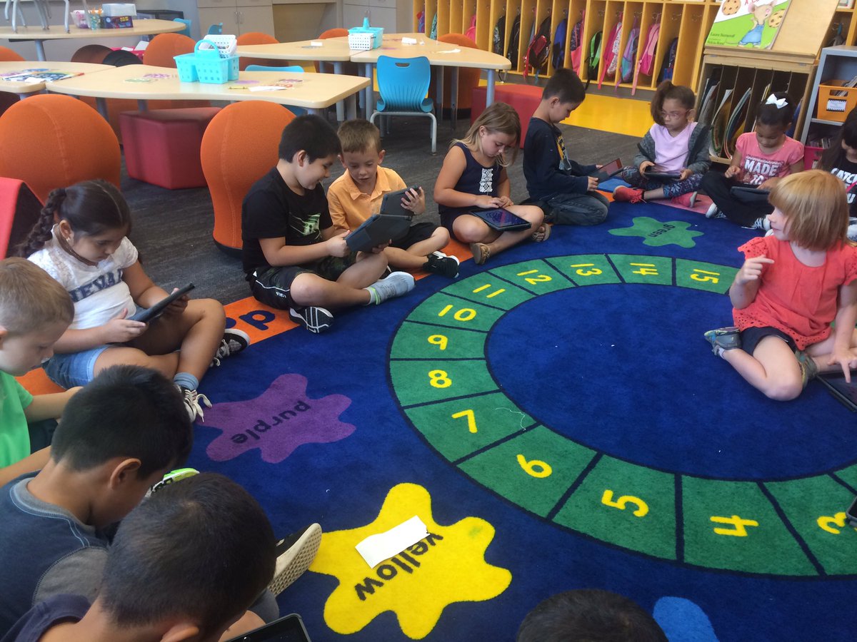 Ipad exploration time is always a fun time! #Jardine501