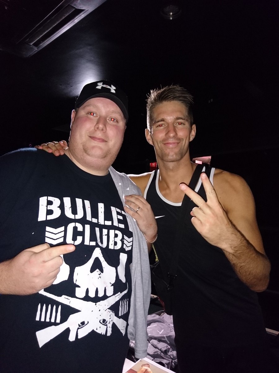 big_lee_1987's tweet photo. Great night with @paulagethen19 Thanks @zacksabrejr for the signed t-shirt and picture @wcpw #Sheffield tonight awesome match https://t.co/JJzZci5EpQ
