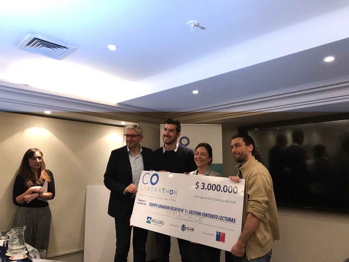 RenzoPruzzo's tweet photo. Premiados de desafíos de @aguas_andinas a equipos de @inria_chile y @uandresbello #colaborathon articulada x @clubdinnovacion https://t.co/cI1vruPRTR