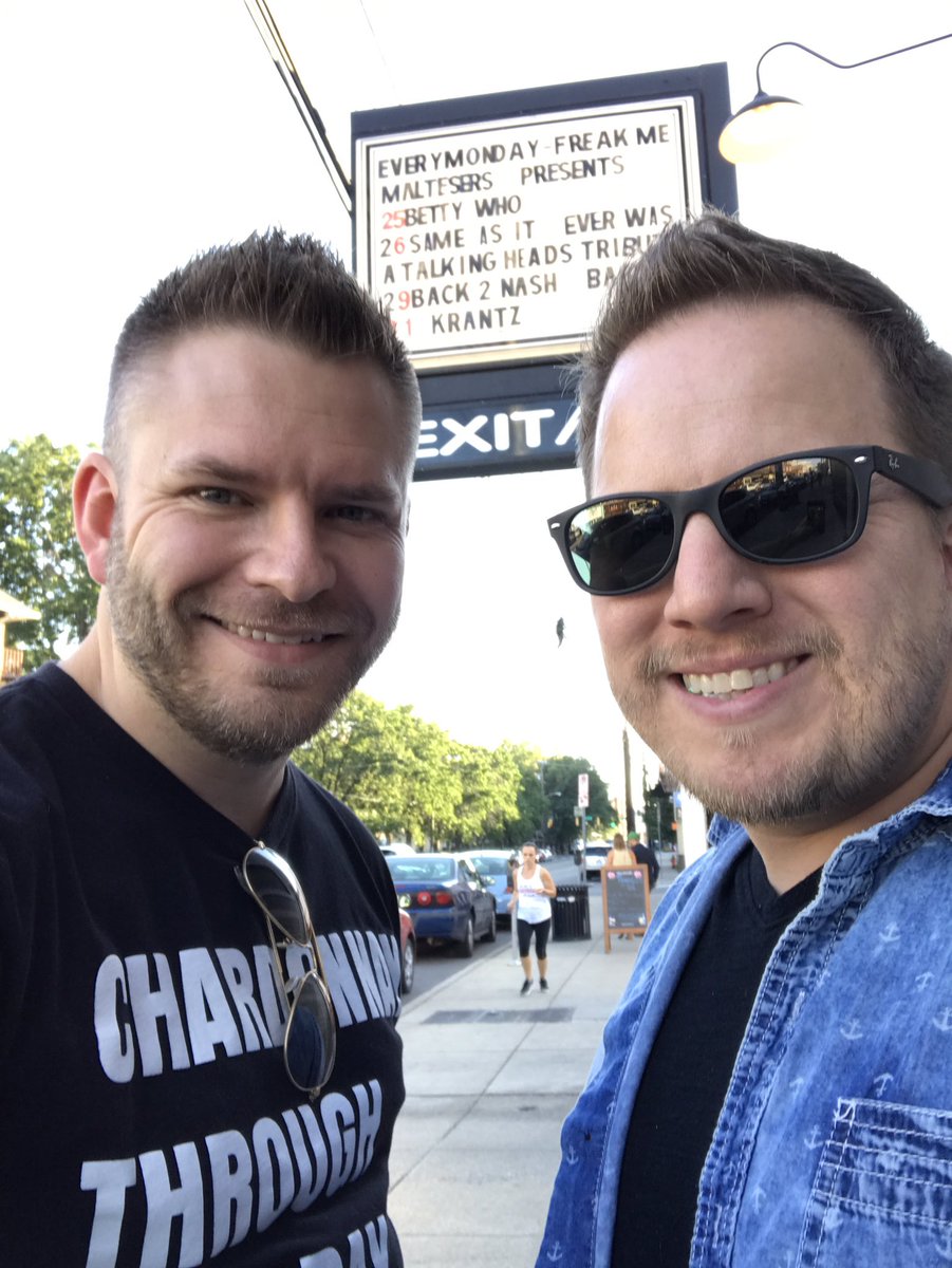 matthew7921's tweet photo. @BettyWho FIRST IN LINE!!!! #whocrew #beenheresince4pm https://t.co/3kP0HELPrZ