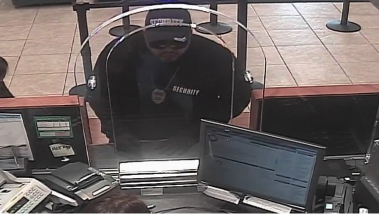 FBI: He wanted people to think he was a security guard, but he was really a bank robber bit.ly/2vegAov?utm_me… https://t.co/H6fir1upYP