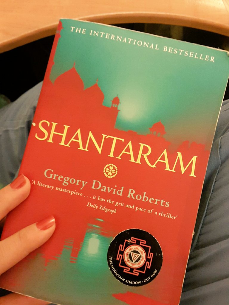 And who ever read .... Shantaram What is there ... E And who ever read .... Shantaram What is there ... E