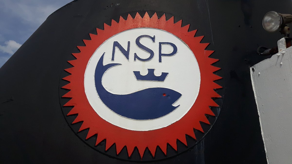 QuartetFirehall's tweet photo. Look what we found on the east coast! Looks like the #quartet #motto is catching on! #nsp #noselfpity #ticketsonsalenow #cobourg #theatre https://t.co/UhC30CQEc1