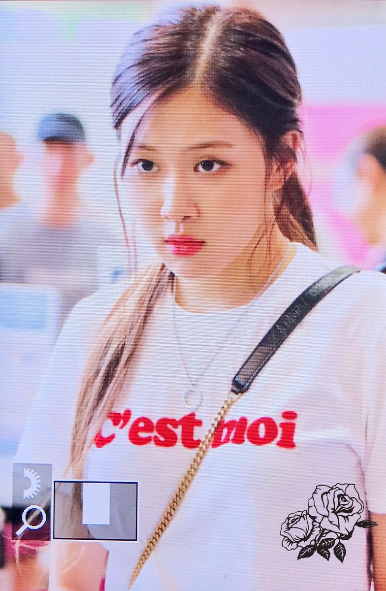 blackrose970211's tweet photo. 170826 GMP 프리뷰 
#BLACKPINK #블랙핑크 #로제 #ROSÉ #박채영 #마지막처럼_BLACKPINK https://t.co/OdoxyGvGcj