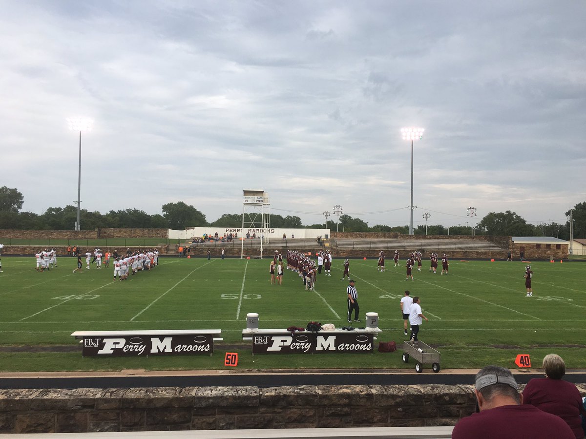 tdkarcher's tweet photo. And so it begins! #footballseason #FridayNightLights #perrymaroons #fairview https://t.co/UAZPwcY8gn