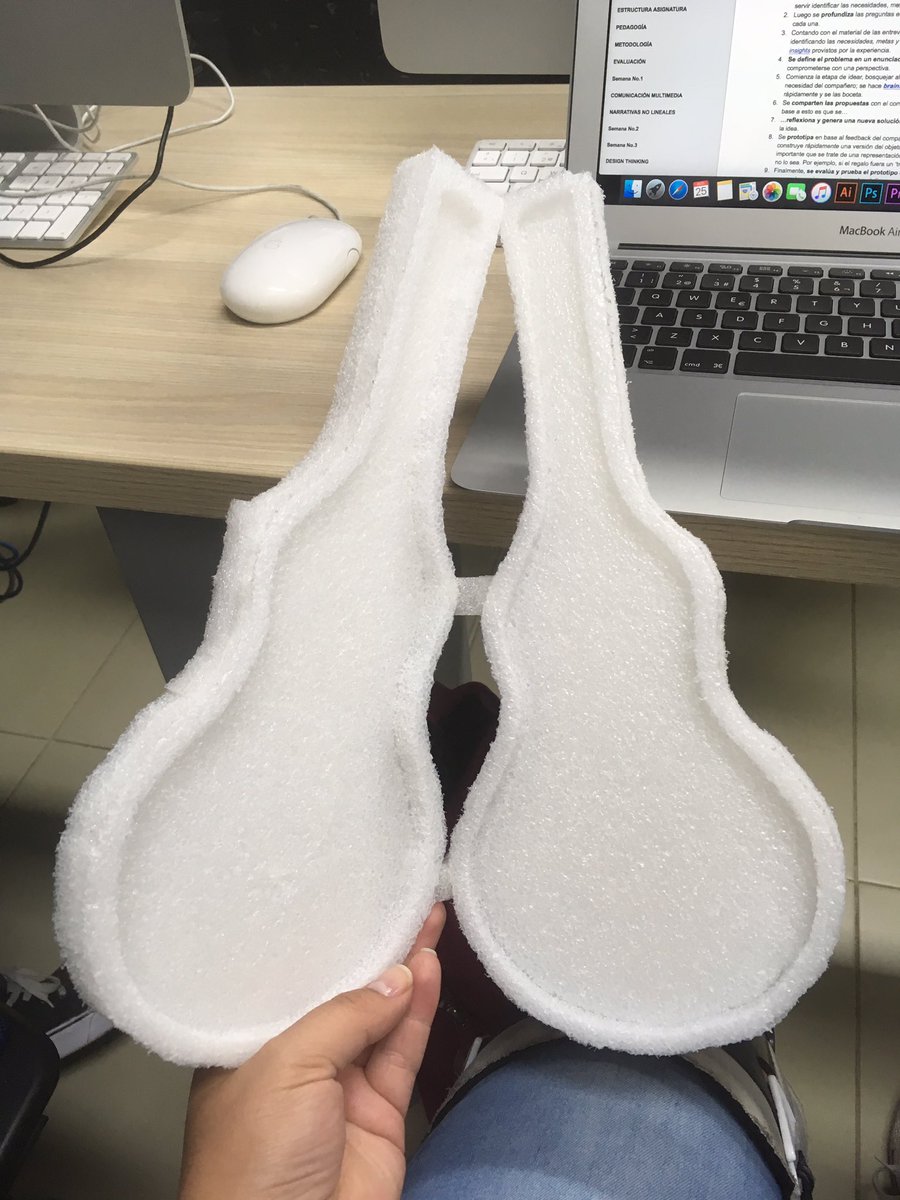 DeeJayZaf's tweet photo. #DiseñoMultimediaUNIMINUTO Prototipo 🎸 https://t.co/khophzc0QH