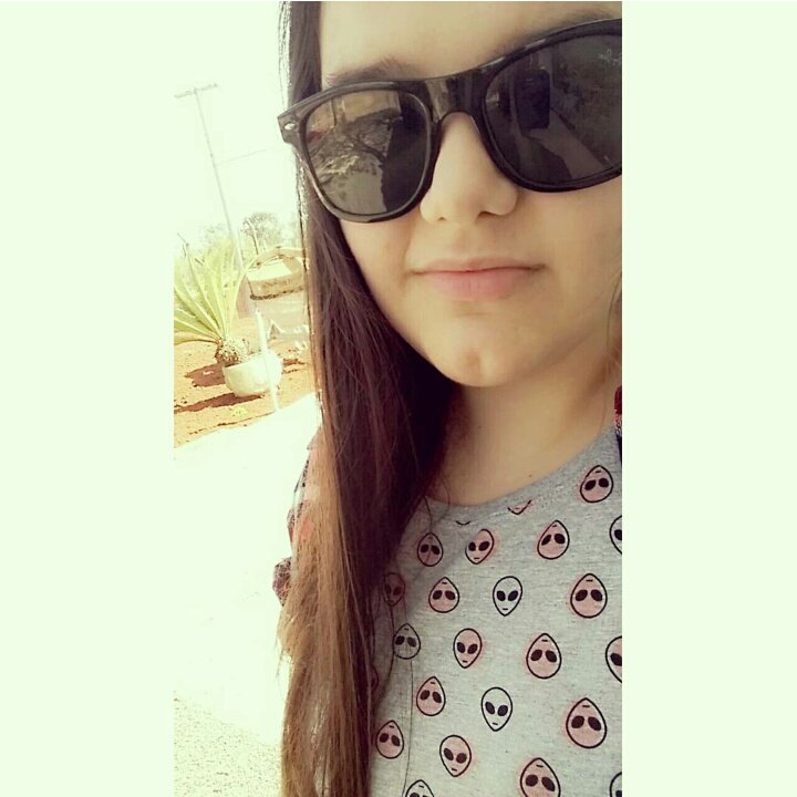 ahdopamina's tweet photo. Minha cara de repúdio ao calor dessa cidade https://t.co/9GD5hZ8Aof