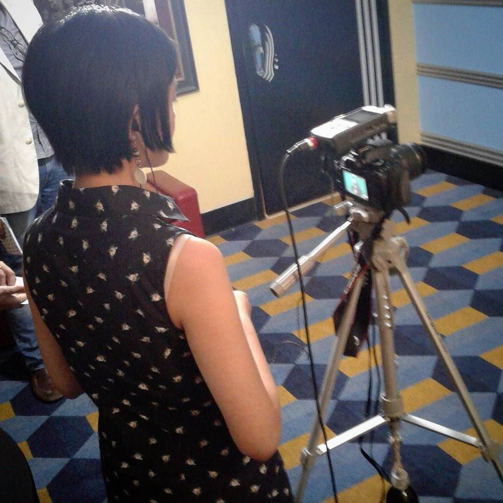 MostUniquest's tweet photo. Who's that filming interviews for @AsifaSouth #asacf? Hint: it's Pauline. ❤ https://t.co/Qic6RLpasT