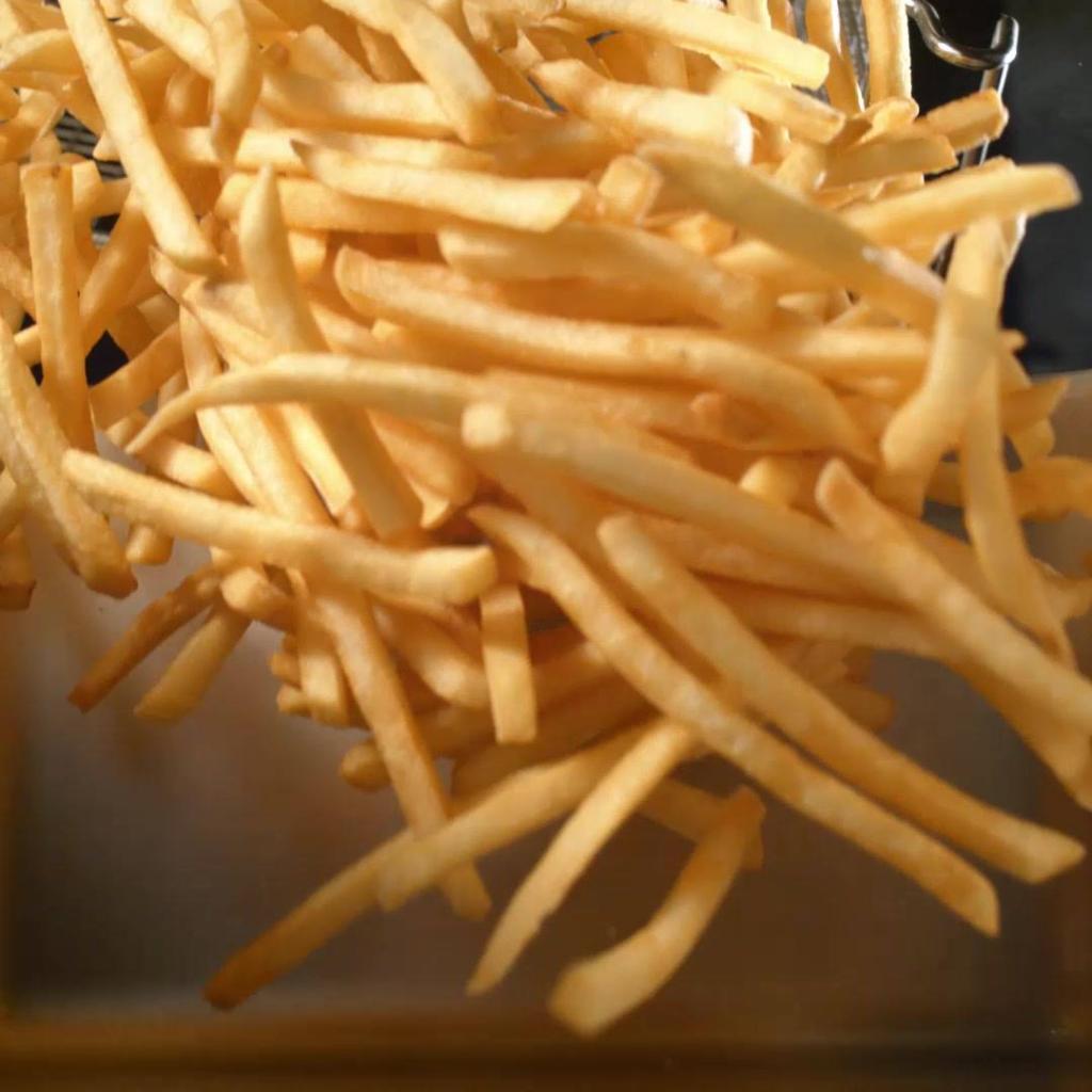 McD_NETX's tweet photo. You can't have Friday without our World Famous Fries. Enjoy your weekend! https://t.co/Dq9H4qTyv9