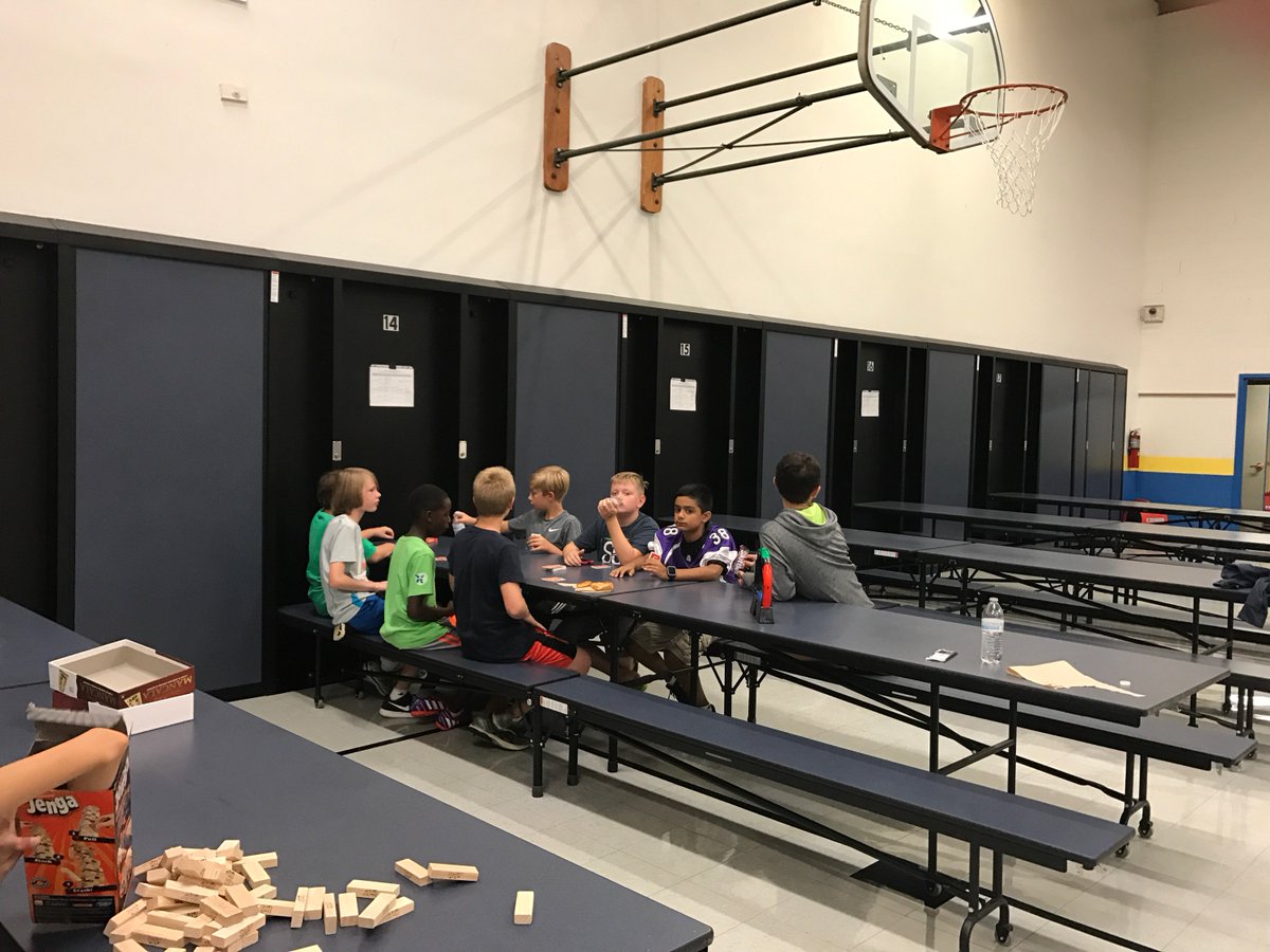 WMSPBIS2017_18's tweet photo. One hour in to our activity night and having fun! One hour left to go! Come join if you can! #wms118life https://t.co/QQT25f1J9D