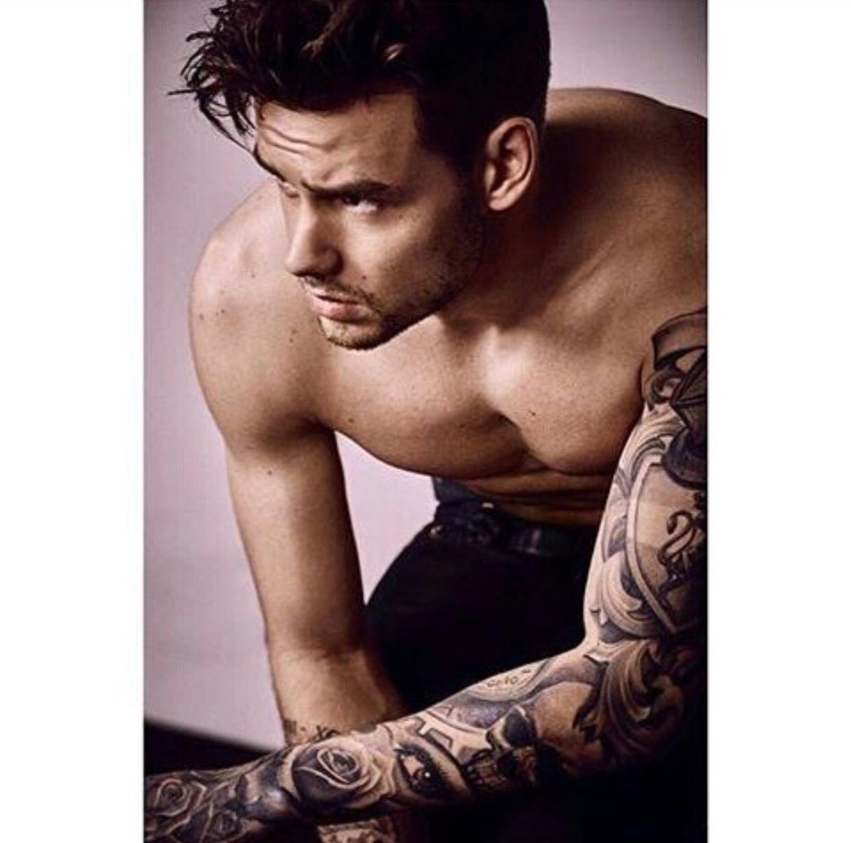 Just a 4x tag team champ looking for a fed. 🤘

Can I get a RT?