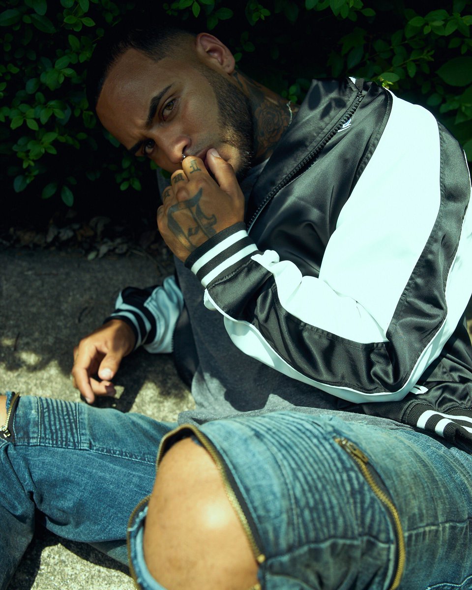 IkeGotJuice's tweet photo. Would you like a shoot? 
RSVP + RT for a chance to win a shoot with me!
https://t.co/oHmHT3wcgh https://t.co/ET5Rs6qJUQ