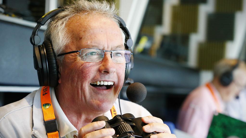 theheraldsun's tweet photo. Sports broadcaster Drew Morphett dies aged 69
>> https://t.co/sTpxh77S09 https://t.co/1G21IDxYKl