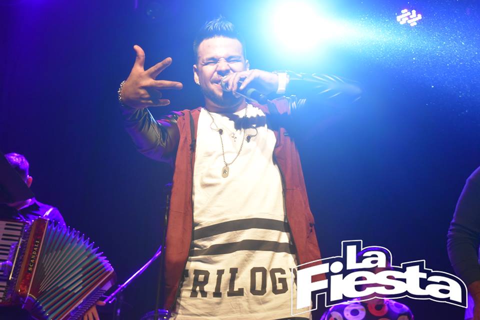 lafiestaoficial's tweet photo. #FOTOS #CLASICO
#Hoy #Explota #LoftsDisco #Fiesssta #NuevaGeneraciòn 
#LaFiestaContinua https://t.co/fsHQQSOJkB