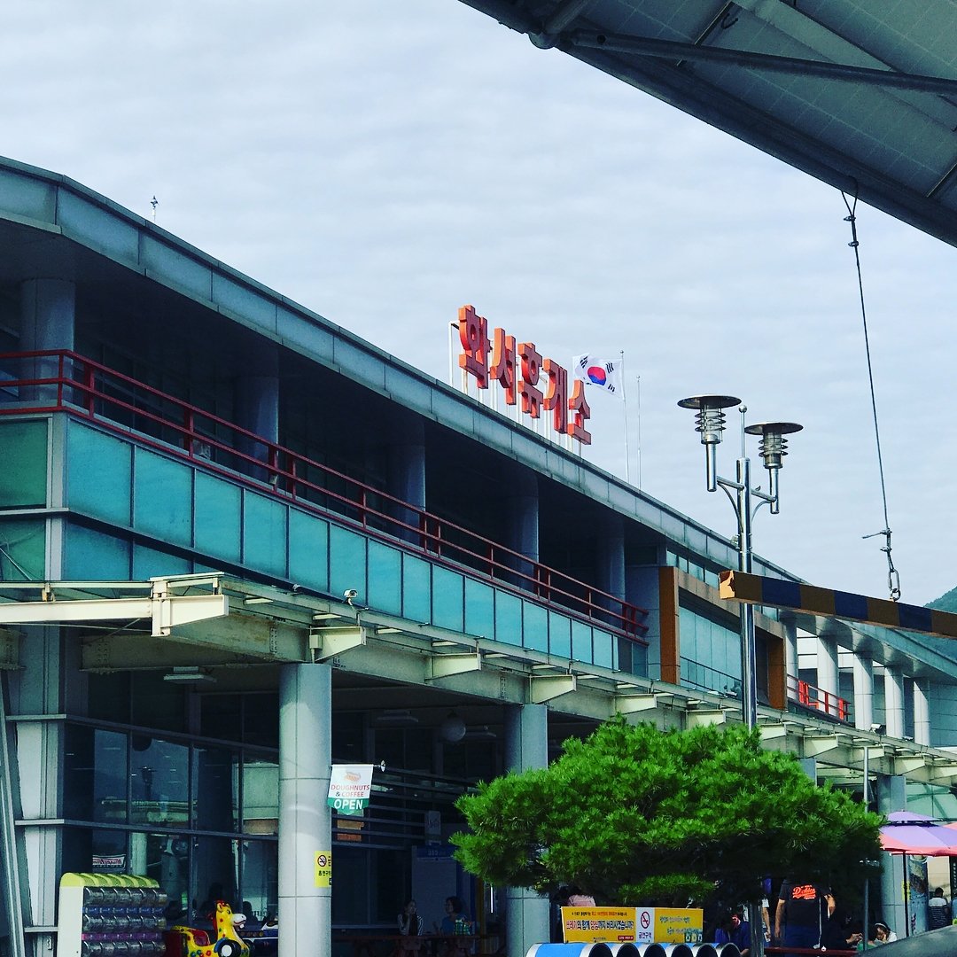 myralicious's tweet photo. 💛TRANS💛 170826 Lee Jaijin IG update
#toBusan🎬
#부산행🎬
#sechskies #leejaijin #젝스키스#이재진 https://t.co/ArXseul9wb