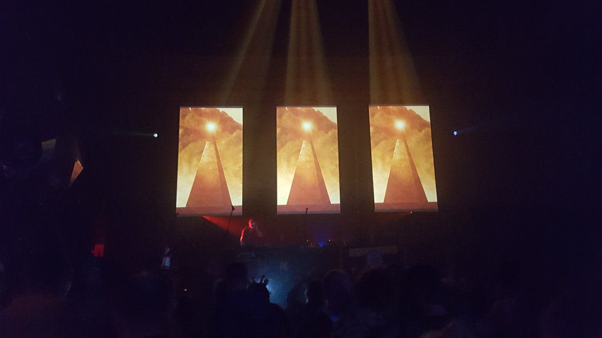 Colliverpool1's tweet photo. Absolute scenes @iwfactory for #KLF #badgerkull #whatthefuukisgoingon https://t.co/7f2Z03CgMv