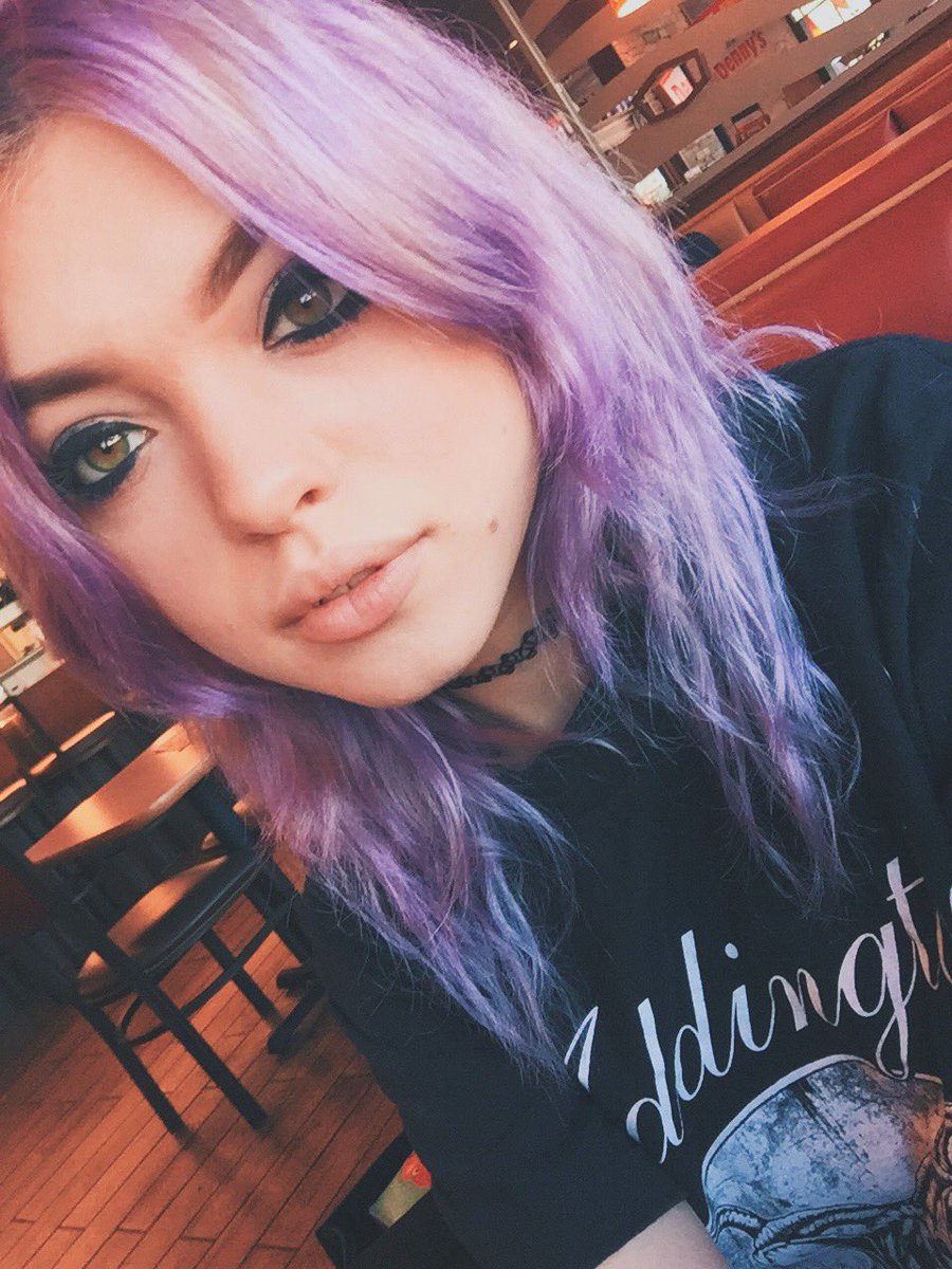 renalovelis's tweet image. temporary like our humans