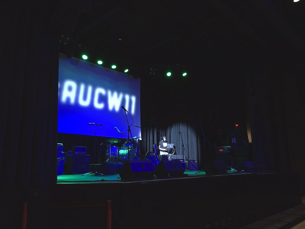 SessionTacoSesh's tweet photo. backstage with tacos @AUCW @DelmarHallstl #AUCW11 https://t.co/HOfU1p2bEs