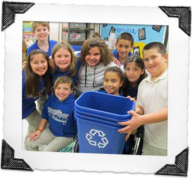 hhtfblog's tweet photo. Help your school and help the environment! Sign up for Recycle Rally here -> https://t.co/OMTW8K1WgE #RecycleRally #PepsiRecycles #sponsored https://t.co/tjySt9LEOn