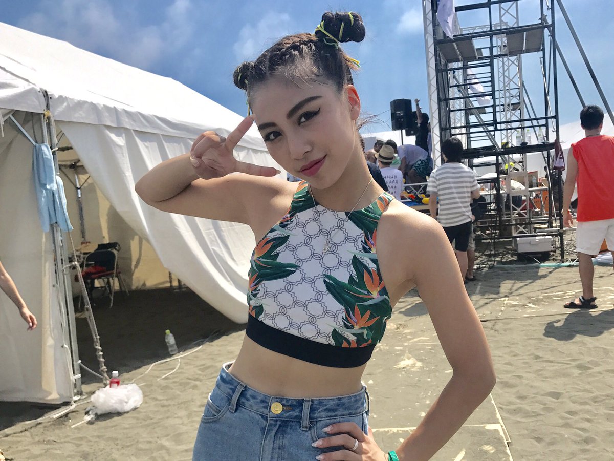 lol_avex's tweet photo. 🌟honoka happy birthday🌟

#avex #エルオーエル 
#honoka https://t.co/wMDlqUo8sb