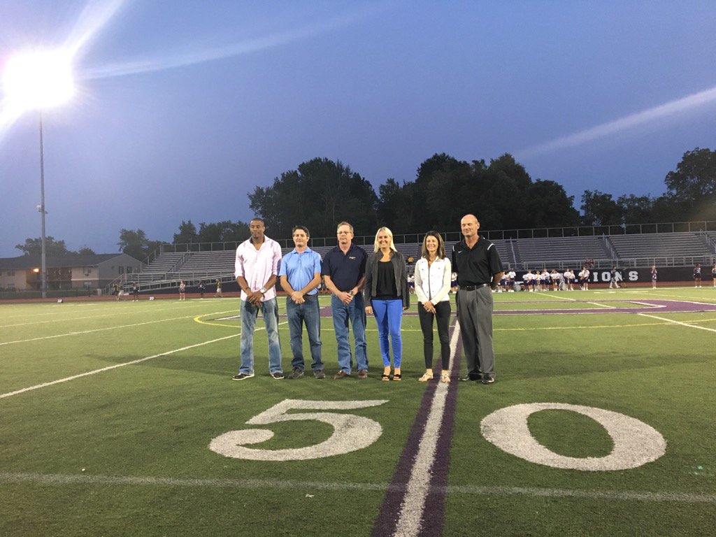SFDPrincipal's tweet photo. True Stallion Pride . The 2017 HOF class. Daniels, Marinelli, Bauer, Baker, Rose & Callaghan. #stallionlegends https://t.co/QPX2k5ZIzt