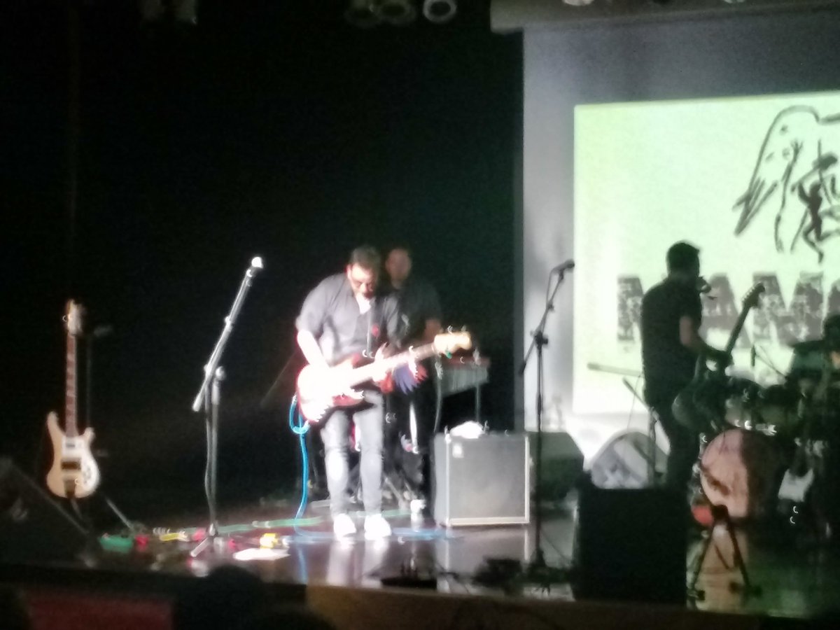 D_viktorferS's tweet photo. Excelente presentación Grupo #Mamooth @CCULTURALGM @Munivillalemana @Enfasis95_5FM @RitoqueFM @villalemanagram 👌🎶🎶🎶#Rock #Villaalemana https://t.co/rpWfoTlEUs
