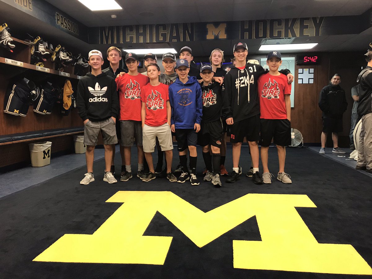 2004MNFire's tweet image. The MN Fire boys at Yost Arena -University of Michigan!