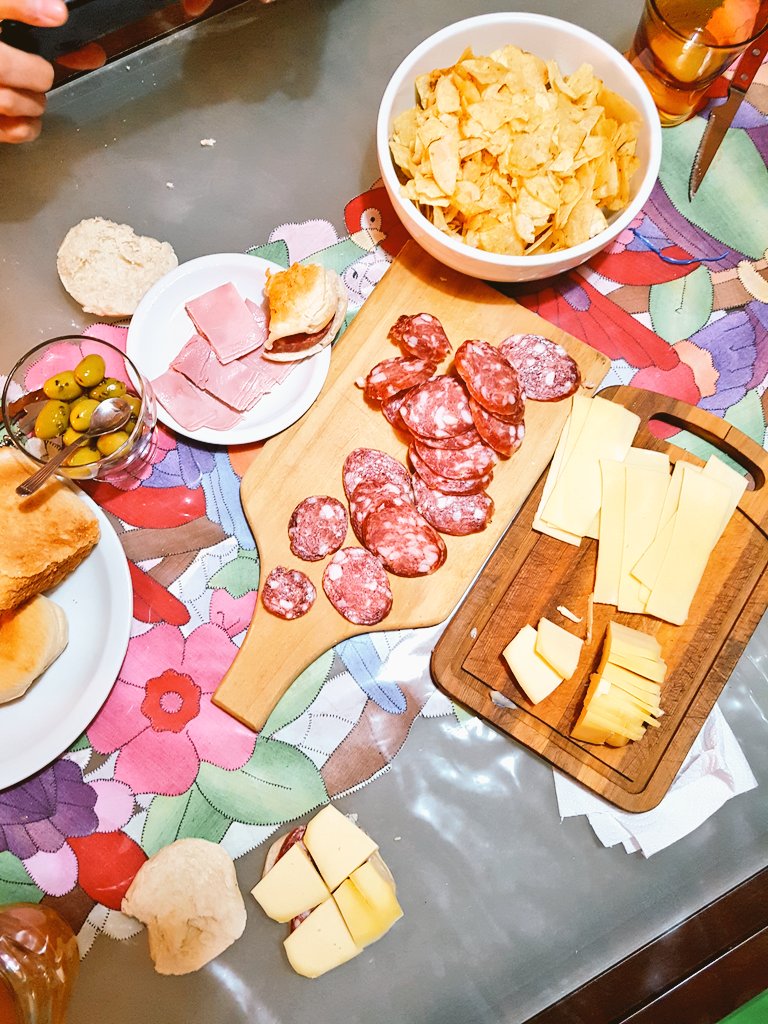 travelmediamgz's tweet photo. #Argentina es sinónimo de picada y buen morfi❗❗#YoAmoComer 👈 https://t.co/4UElf99FXL