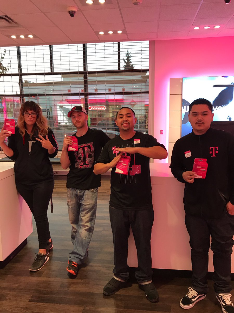 Ray Rivera tweet media