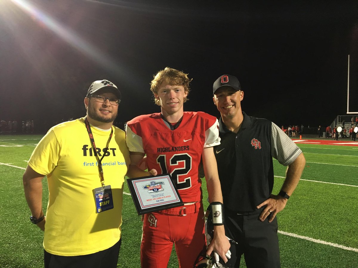 Sms_My3sons's tweet photo. Max Scherra with 5 catches 81 yards and 4 TD. In a tough lost vs. Milford. @xtownshowdown MVP for the Highlanders. @CoachKPross @OakHillsFB https://t.co/OKGwt6GSAM