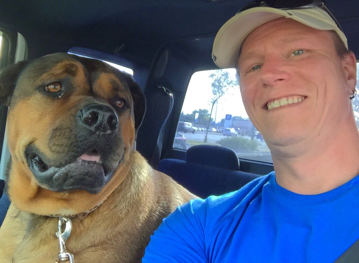 da_zori's tweet photo. Me and my buddy 😎 https://t.co/M5rHwDaQFl