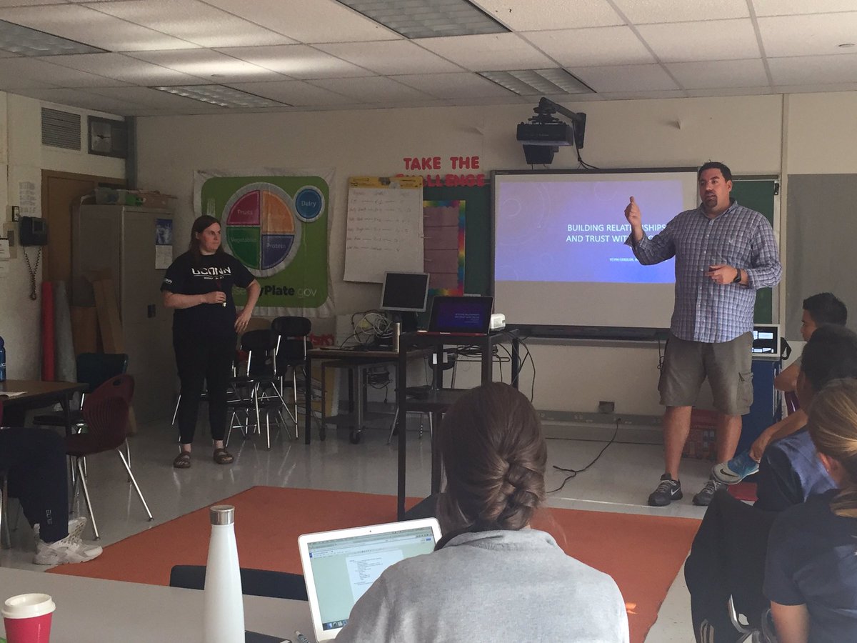 Reciprocal learning with UCAPPers and @UConnHuskySport #wishschool <a href="/UConnNeag/">UConn Neag School of Education</a>