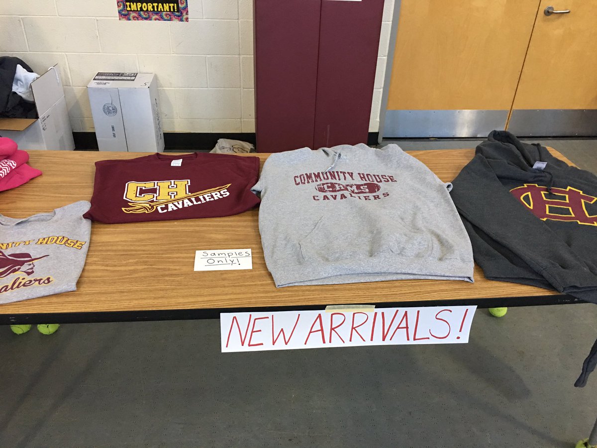 CHMSAthletics's tweet photo. It was great to see all the Cavaliers #volunteersneeded #CavaliersBOOSTERclub #supportyourschool #PEclasses #fitforlife #facility/fields https://t.co/PcKZlURKMv