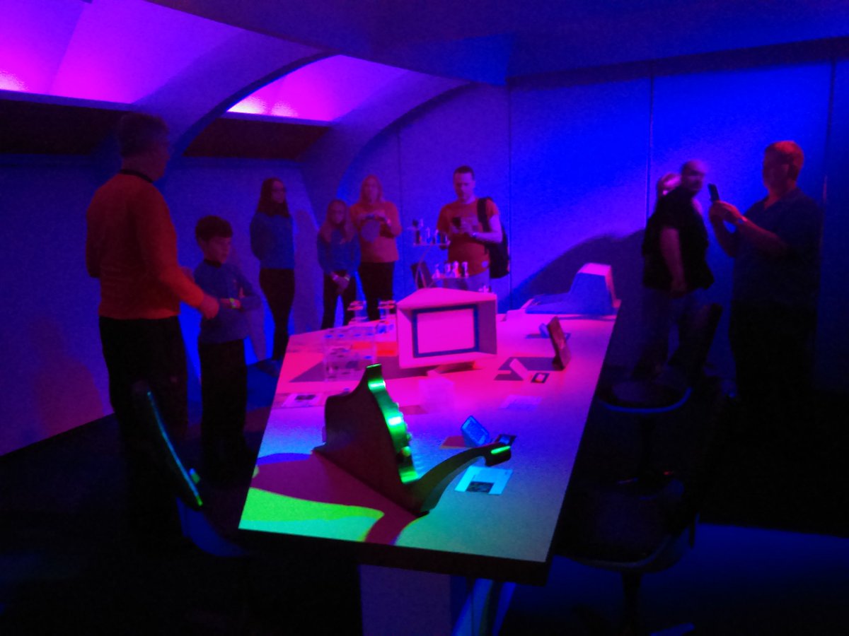 startrektour's tweet photo. "Moonlight Tour" (House Lights Out at 8pm) @startrektour during The @Trekonderoga Weekend Event!
#StarTrek #CBS #Tour #Moonlight #HDColors https://t.co/Je0iBqUOTG