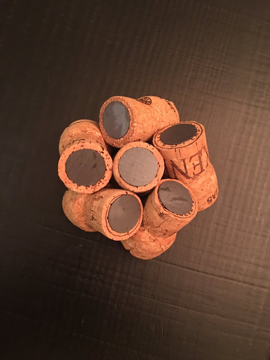 corksand_screws's tweet photo. Champagne Magnets https://t.co/aphqZG6kud https://t.co/TTCBQO2zUV #thepurplepighandmadewares #corksandscrewsdesigns #magnets #refrigerator https://t.co/NpZrcae5iI