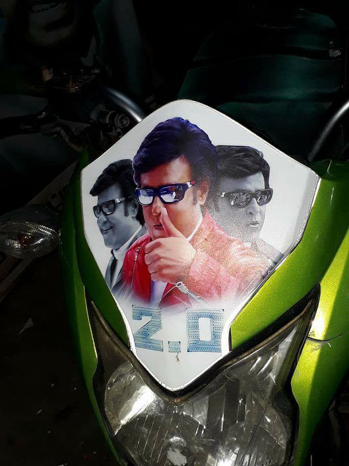 Rajni_FC's tweet photo. Pure mass
#2Point0Mass
#Thalaivaa @rajumahalingam @shankarshanmugh @2Point0movie https://t.co/g87uwJWSuF