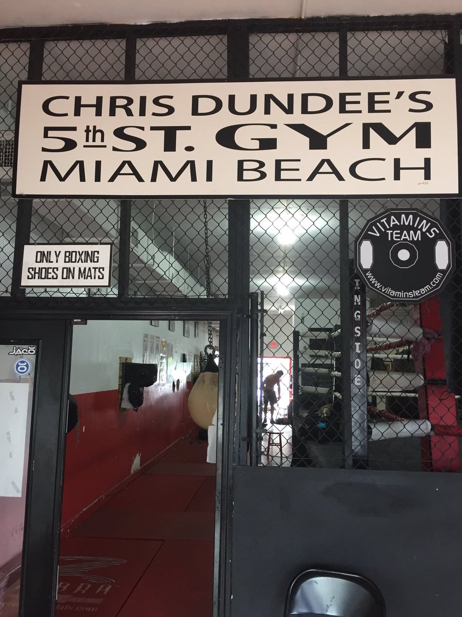 James_LBIV's tweet photo. #miami #southbeach #goat #muhammaali #thegreatest #trainingcamp #5thstboxing https://t.co/pPQG1GAIkx
