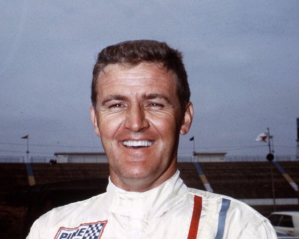 Happy 83rd birthday James Hylton. 