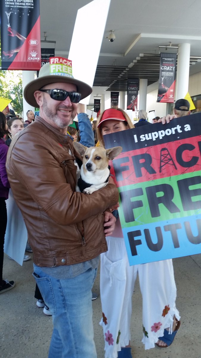gasfreesw's tweet photo. Hundreds of people at WA Labor State conference #frackfreewa #WeAreWALabor https://t.co/zCHKjbGKaL