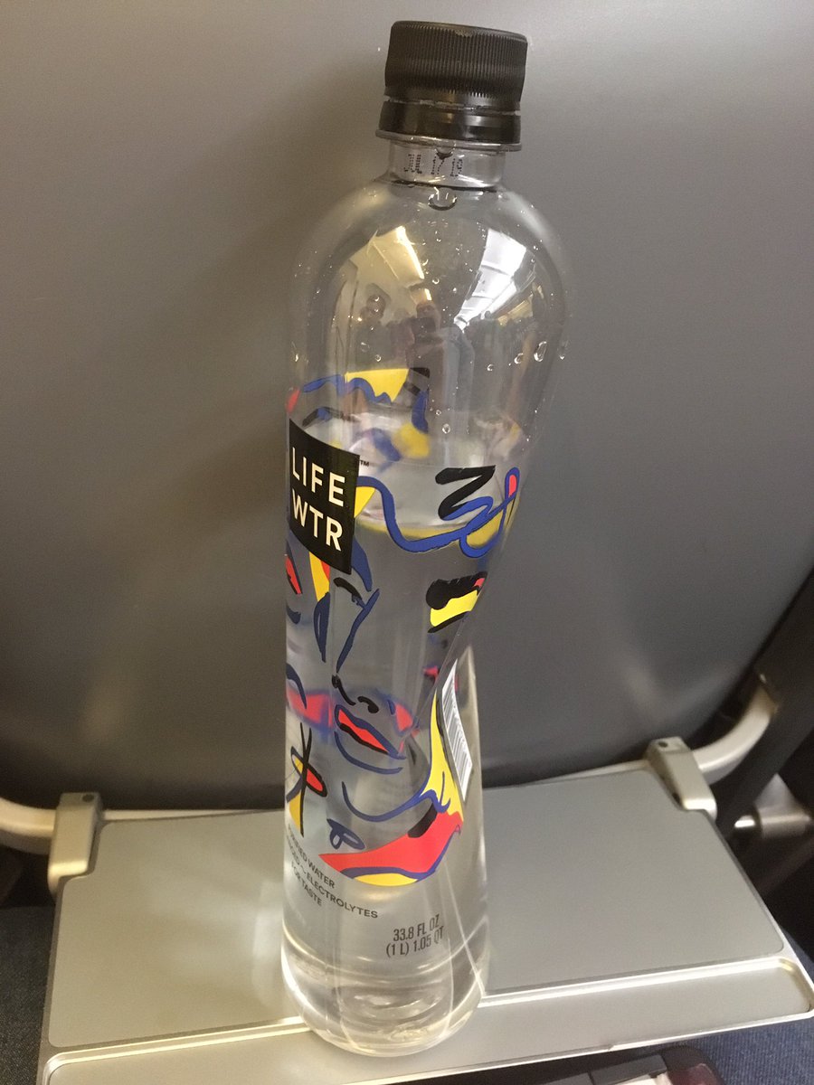 CounterDiagonal's tweet photo. Water bottle closed at altitude looks like this on landing!
#CabinPressurization
#StandardAtmosphere
#PressureVesselBuckling
#Science ! https://t.co/EiQsqjEvb7