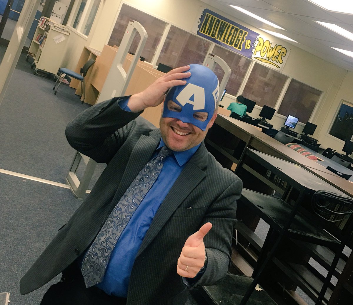 GareyHSLibrary's tweet photo. Thumbs up by our Captain Stoops for our library. Stay Tuned for some very cool donations by our heroes @LivingSpaces #readersassemble https://t.co/RQUx55cqvS