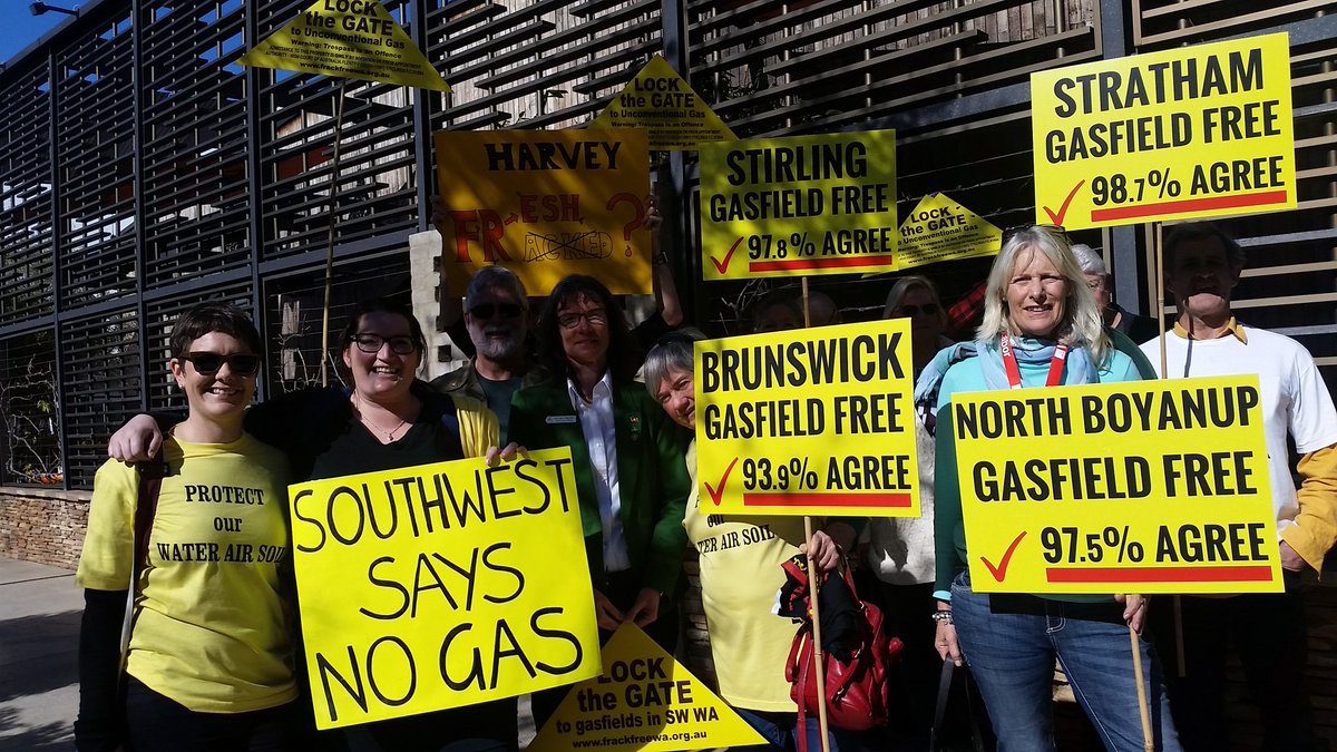 gasfreesw's tweet photo. #waterislife #WeAreWALabor #frackfreewa #lockthegate #gasfieldfreewa https://t.co/Ae6tyCpCpK